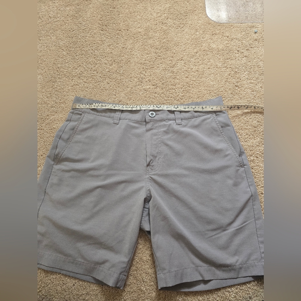 Travis Mathew Men's Light Gray Flat Front Shorts